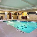 Comfort Suites Golden Isles Gateway 